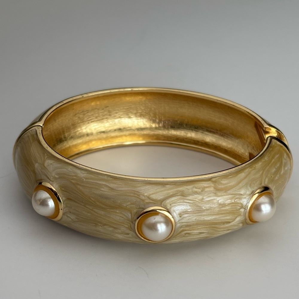 Gold Tone Cream Resin Faux Pearl Hinged Bangle Bracele